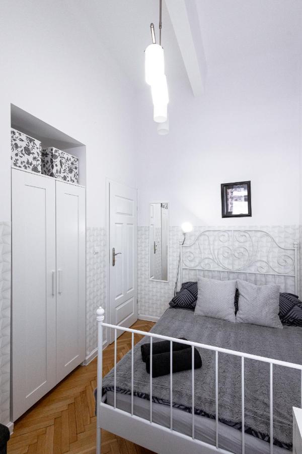 Clicktheflat Warsaw Philharmonic Apart Rooms Exterior photo